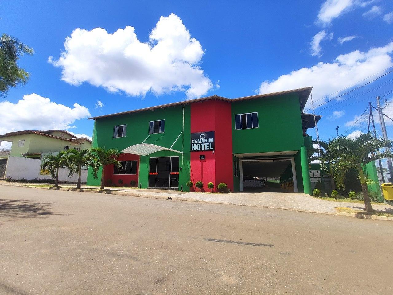Cemarim Hotel Catalao Luaran gambar