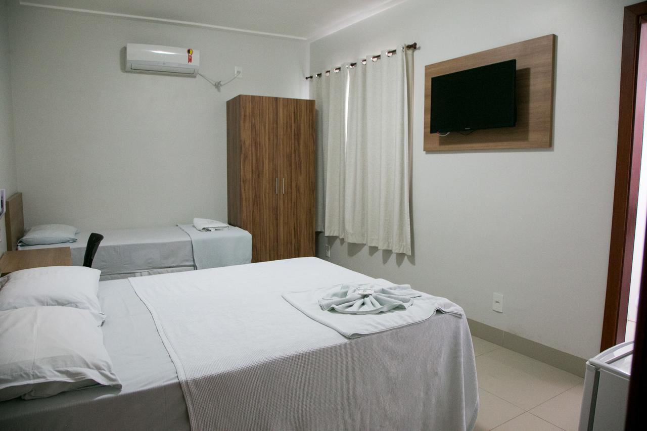 Cemarim Hotel Catalao Luaran gambar